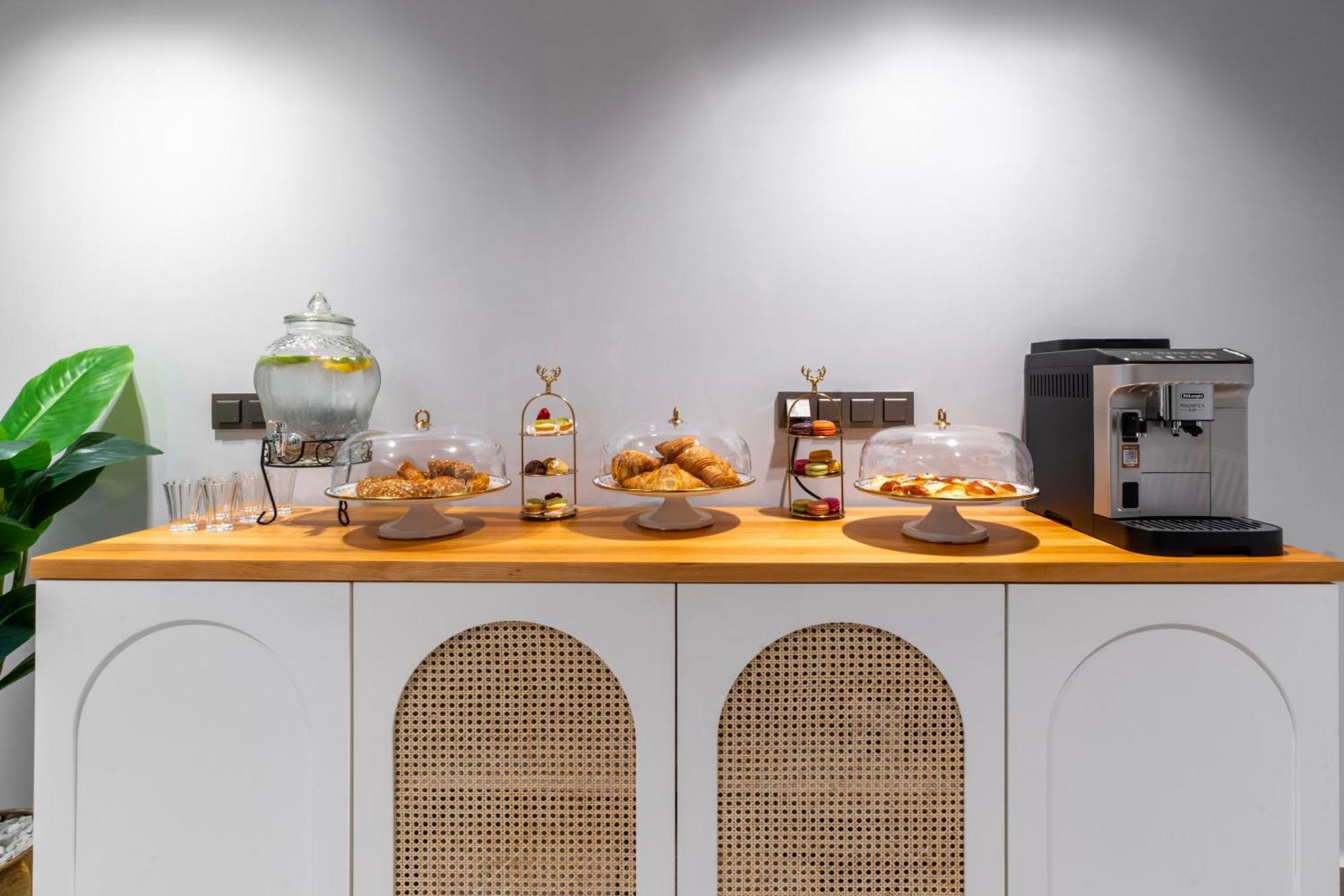 Smart And Simple Hotel Karakoy Истанбул Екстериор снимка